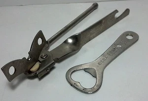Pair of can / bottle openers - Miracle can opener, Beba GuaraSuco bottle opener - Picture 1 of 4