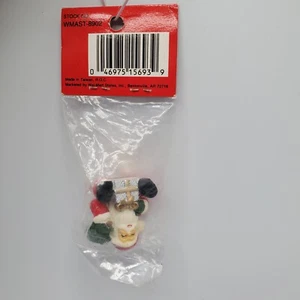 Vintage Neu aus altem Lagerbestand Weihnachtsmann Weihnachten Handwerk Miniaturen Santa Neu im Paket 1,5 Zoll - Bild 1 von 3