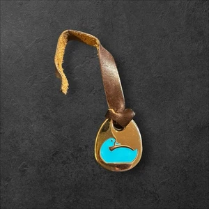 Dooney Bourke Blue Duck Gold Leather Replacement Bag Purse Tag Charm Fob Logo - Picture 1 of 4