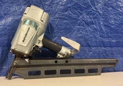 Clavadora de tira de marco redonda neumática Metabo HPT NR83A5(S) 3-1/4" Foto 1 de 4