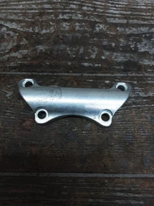 2022 22 Harley Davidson Tri Glide Upper Handlebar Riser Clamp Mount Bracket - Picture 1 of 8