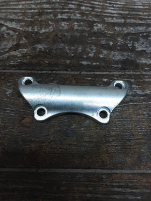 Harley Davidson Tri Glide 2022 22 manillar superior abrazadera elevadora soporte de montaje Foto 1 de 4