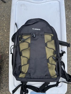 Canon 200EG Deluxe Camera Backpack Hiking Bag Olive Green/Black W/Dividers EUC - Image 1 of 4