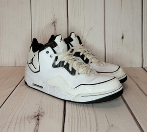 Jordan Courtside 23 White Black for 