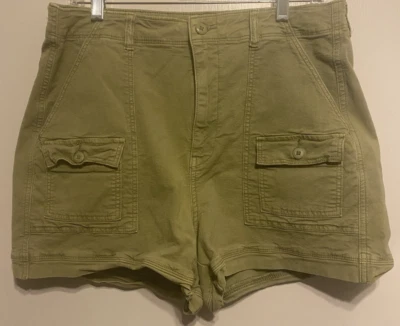 American Eagle Stretch Womens Shorts Cargo Pockets Olive Green Size 14 preowned - Image 1 of 4