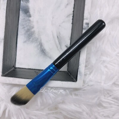 MAC 193SE Brush foundation / cream contour highlighter brush (travel size) new - Image 1 of 3