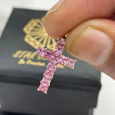 Colgante Cruz Zafiro Rosa Simulado Corte Princesa 3.0 Ct Chapado en Oro Amarillo 14k Foto 1 de 4