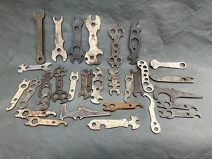 altes Bordwerkzeug Werkzeug Fahrrad Motorrad Vorkrieg Schlüssel 98er  [4122-5] - Bild 1 von 8