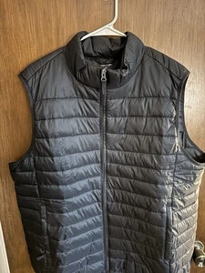 Herren Amazon Essentials Puffer Weste leicht wasserdicht XL - Bild 1 von 3