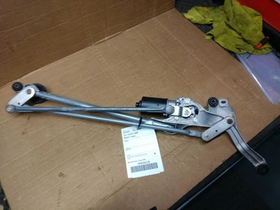 Wiper Transmission Fits 14-24 INFINITI QX80 579809 - Image 1 of 4