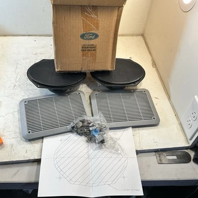 Nuevo kit de 2 altavoces cubiertas cables OEM Ford F3UF-18814-AA 1990’s Econline Van Truck Foto 1 de 4