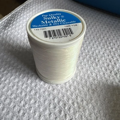 Sulky - Original Metallic Nylon/Polyester Thread 40wt 215d 1000yds - Image 1 of 4