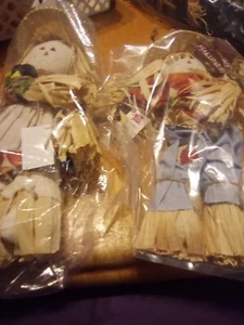 Mangelsen's 10" Girl Or Boy Scarecrow Fall Y'all Home Decoration - Picture 1 of 10