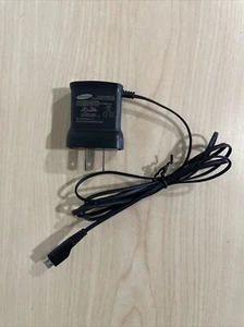 Samsung ETA0U10JBE 5V 0.7A Micro USB Home/Travel Charger, Black - Picture 1 of 3