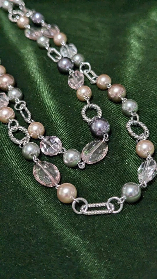 PREMIER DESIGNS "Newport" Pink & Silver Faux Pearl Beaded Link Necklace Long - Image 1 of 2