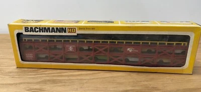 HO Bachmann  #1265 Tri Level Santa Fe Car Carrier With Autos - Image 1 of 4