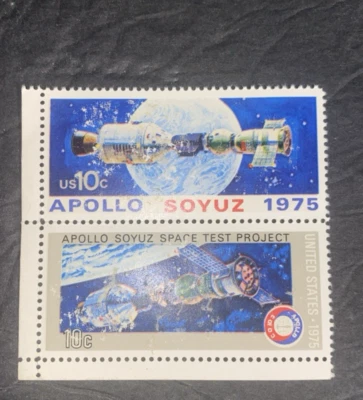 1975  Scott's # 1569-70  Block of 2  Apollo Soyuz  (10c)   MNH - Image 1 of 2