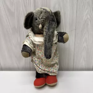 Libros antiguos de colección Farnell's Alpha Toys "CELESTE" Elephant Barbar 13" *LEER* - Imagen 1 de 24