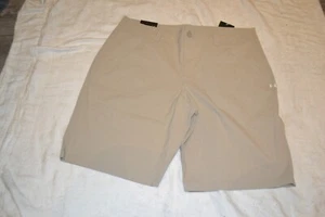Under Armour UA Men's FISH HUNTER Storm 10-inch City Khaki Casual Shorts SZ 36 - Picture 1 of 2
