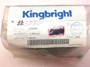 L704GD KINGBRIGHT LED GREEN DIFF 3MM SQUARE 50 PIECES - Picture 1 of 1