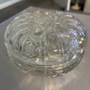 Cut Glass Crystal Round Lidded Powder Bowl/ Trinket Dish - Picture 1 of 6