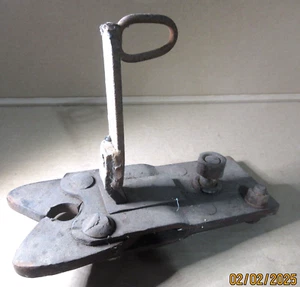 Vintage Tractor Wagon IHC MM JD Oliver Case AC Quick Release Hitch Picker Baler - Picture 1 of 6