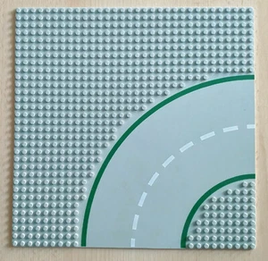 Lego 609p01 Grundplatte 32x32 Straßenplatte Kurve in hellgrau - Bild 1 von 1