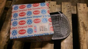 New, original Audi 100 C2 turn signals front left turn signal light Hella 431953049B - Picture 1 of 1