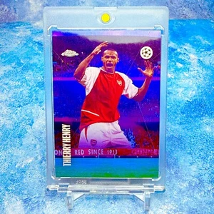 2025 Topps Cromo TIFO THIERRY HENRY Inserto Arsenal FC UEFA Champions League - Imagen 1 de 2