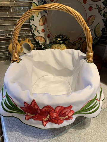 Lovely Vintage Wicker Basket & Embroidered Liner: Perfect Holiday Gift Basket Cover