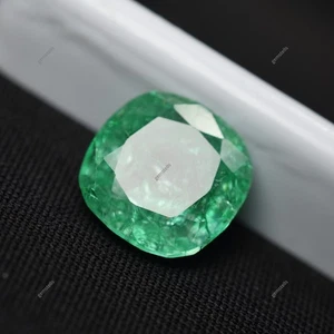 Piedra preciosa suelta CERTIFICADA corte cojín cuadrado raro esmeralda verde natural de 10,35 quilates - Imagen 1 de 8