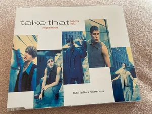 TAKE THAT / LULU - RELIGHT MY FIRE - CD SINGLE - PART 2 - Picture 1 of 1
