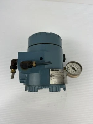 Transdutor de pressão Rosemount 3311DS1J1B1 com medidor lateral de pressão 0-60 PSI - Imagem 1 de 4