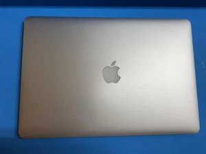 15" Macbook Pro Bad Screen / Logic Board works Good / No hard drive - Picture 1 of 7