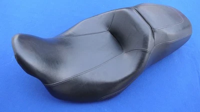 Asiento genuino Harley Touring Ultra Classic CVO Street Road King Glide 08-23 Foto 1 de 4