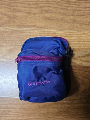 Samsonite Camera Bag Case Travel Bag Blue -- No Strap - Image 1 of 4