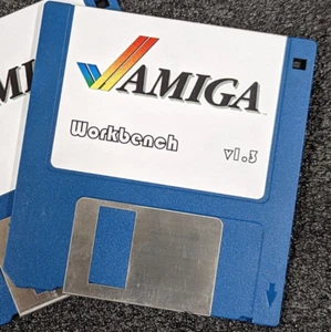 Amiga Workbench v1.3 Boot Disk A500 A2000 1.3 on DD 3.5" Floppy Disk - Picture 1 of 3