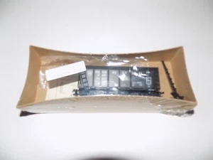 HO Trains Roundhouse Pennsylvania 14011 Hopper Car - Picture 1 of 1