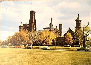 Postal de colección del edificio de la Institución Smithsonian, Washington DC - Imagen 1 de 2
