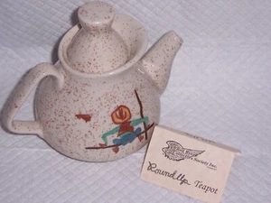 Red Wing Mini Roundup Teapot 2006 Commemorative Collectors Society Convention - Picture 1 of 6