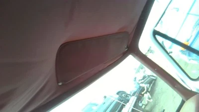 TDOD150   1988 Sun Visor 31123779 Foto 1 de 4