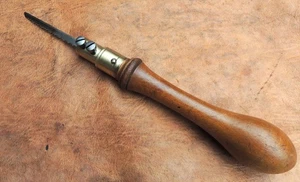Very Nice Vintage Brass / Beech Padsaw, Keyhole Saw, clean and sharp - Foto 1 di 3