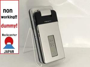 【Factice !】 Panasonic P903iTV (couleur argent) docomo-japon ne fonctionne pas... - Photo 1 sur 4
