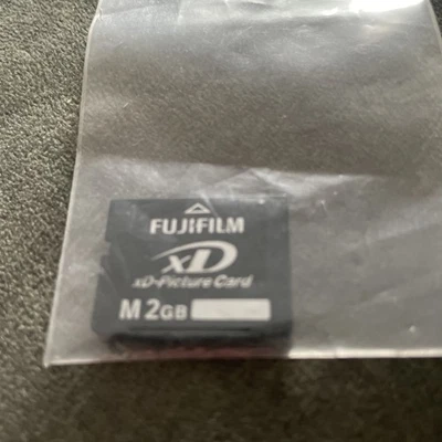 FUJIFILM M 2GB XD Picture Card - compatible with devices displaying the XD logo - Image 1 of 2