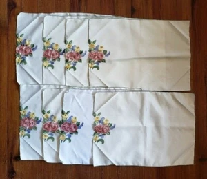 8 Vintage Placemats Applique Flowers - Picture 1 of 12