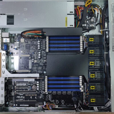 ASUS RS500A-E10-RS12U Server 12X2.5" 1X7302 CPU 2X650W 4T M,2 128G RAM - Image 1 of 4