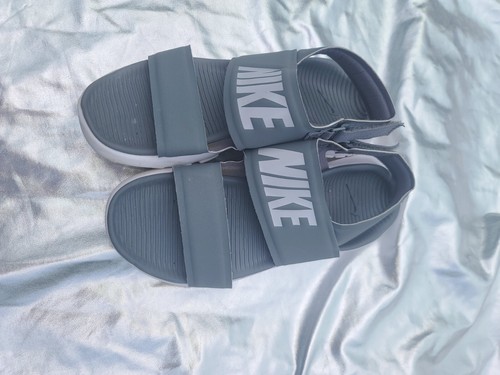 Sandles Nike donna