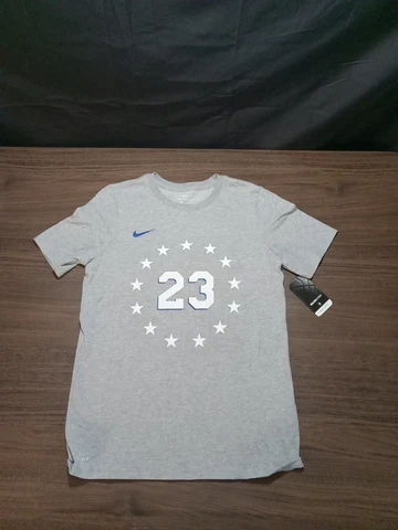 Nike dri fit NBA Philadelphia 76ers  Jimmy Butler T-Shirt size Large youth Cover