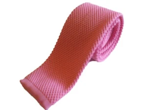 Knitted Pink slim skinny tie - Picture 1 of 2