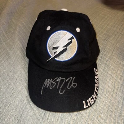Gorra bordada de colección negra Tampa Bay Lightning Martin St. Louis FIRMADA USADA EN EXCELENTE ESTADO Foto 1 de 4